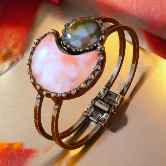 🆕 Pink Rose Quartz & Labradorite Moon Natural Stone Bangle Cuff Bracelet 🌈✨ - Picture 14 of 14